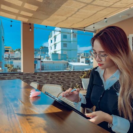 Hemtouch House Hotel โฮจิมินห์ซิตี้ ภายนอก รูปภาพ