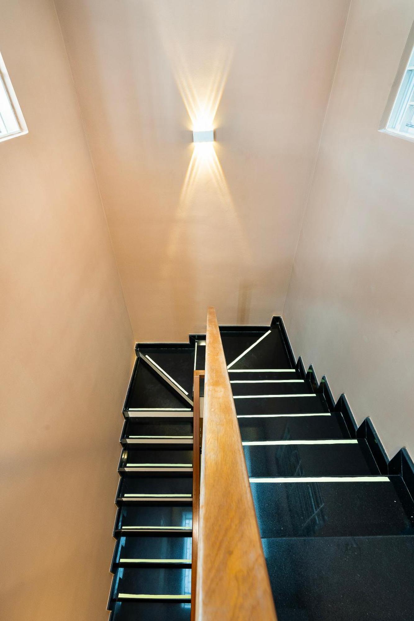 Hemtouch House Hotel โฮจิมินห์ซิตี้ ภายนอก รูปภาพ