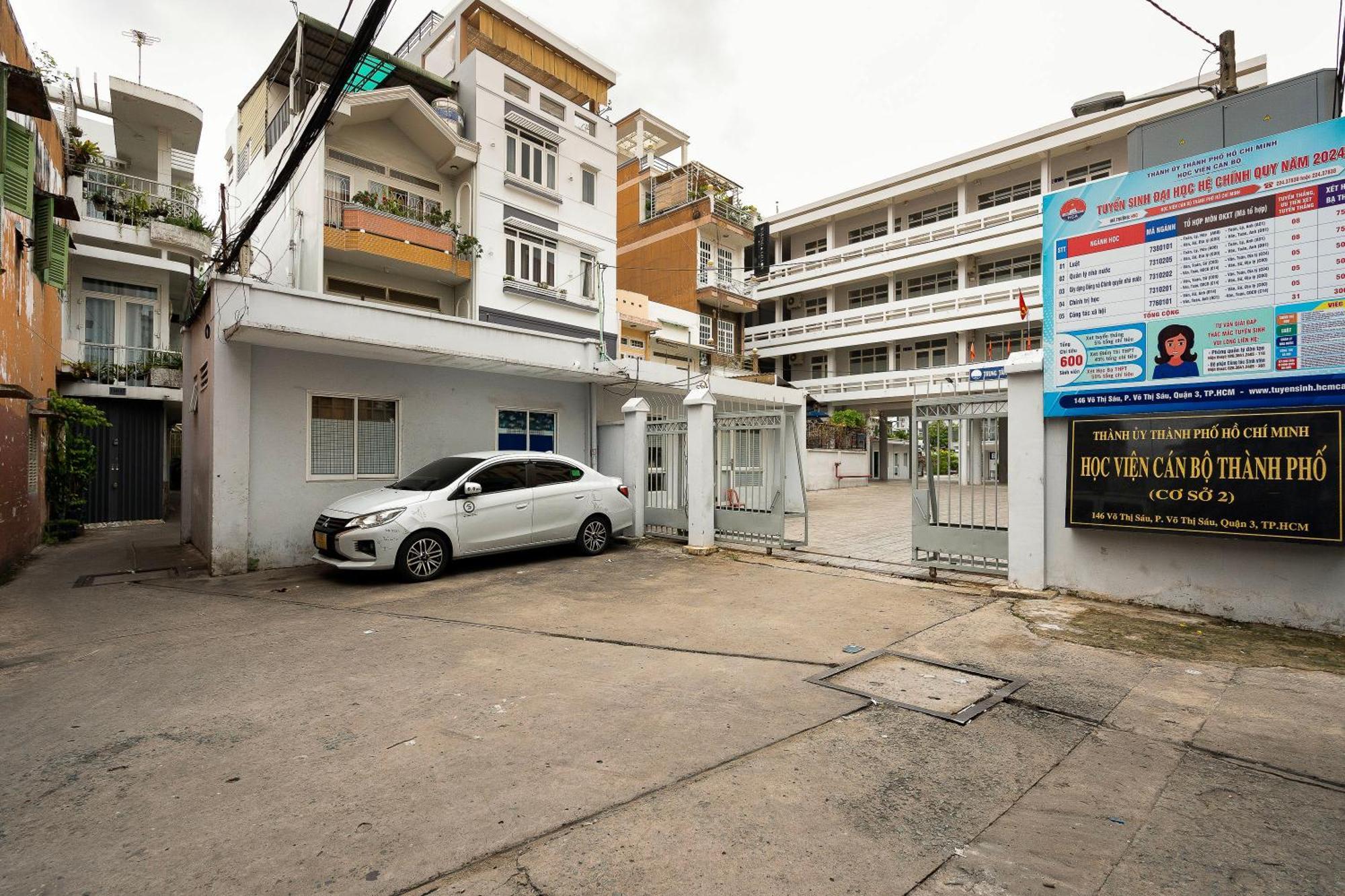 Hemtouch House Hotel โฮจิมินห์ซิตี้ ภายนอก รูปภาพ